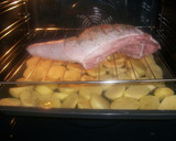 Foto del paso 3 de la receta: Pernil de cochinillo superior al horno
