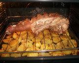 Foto del paso 5 de la receta: Pernil de cochinillo superior al horno
