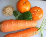 Foto del paso 1 de la receta: Ensalada de zanahorias y mandarinas con menta