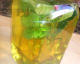 Foto del paso 2 de la receta: Aceite de oliva con hierbas y bayas