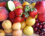 Foto del paso 1 de la receta: Polos multifrutas con canela y sirope