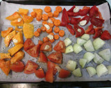 Foto del paso 1 de la receta: Merluza rebozada con mix de verduras al horno