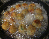 Foto del paso 5 de la receta: Albóndigas de pollo en salsa napolitana