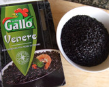 Foto del paso 1 de la receta: Ensalada de arroz negro con piña y queso feta