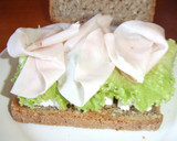Foto del paso 3 de la receta: Sándwich integral con queso casero