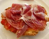 Foto del paso 1 de la receta: Para picar tostadas con jamón