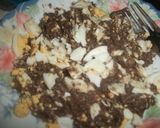 Foto del paso 1 de la receta: Empanadillas fritas de morcilla, huevo y piñones