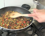Foto del paso 6 de la receta: Arroz integral con verduras y setas