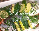 Foto del paso 5 de la receta: Doradas al horno sobre colchón de cebolla caramelizada