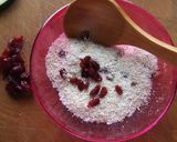 Foto del paso 2 de la receta: Mousse de frutos rojos con muesli de coco y bayas