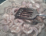 Foto del paso 2 de la receta: Cazuela de salmón con mariscos