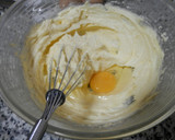 Foto del paso 3 de la receta: Bizcocho de limón con mantequilla