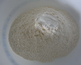 Foto del paso 6 de la receta: Bizcocho especiado de zanahoria, pasas y nueces