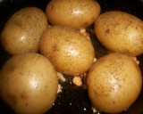 Foto del paso 3 de la receta: Patatas salteadas al eneldo