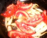 Foto del paso 1 de la receta: Bacalao con cebolla y tomate confitado