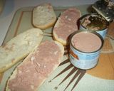 Foto del paso 6 de la receta: Montaditos de solomillo de ternera, manzana y cebolla confitada