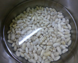 Foto del paso 1 de la receta: Pochas de mi abuela con verduritas