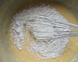 Foto del paso 2 de la receta: Mantecadas de lima