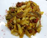 Foto del paso 4 de la receta: Bacalao desmigado con pimientos y patatas