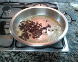 Foto del paso 2 de la receta: Espinacas gratinadas de huevo