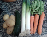 Foto del paso 1 de la receta: Puré de verduras con huevo