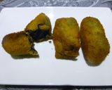 Foto del paso 5 de la receta: Croquetas de chipirones en su tinta