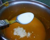 Foto del paso 3 de la receta: Crema de calabaza con langostinos
