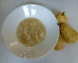 Foto del paso 3 de la receta: Hojaldre con natillas y peras en almibar