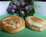Foto del paso 7 de la receta: Hojaldre con natillas y peras en almibar