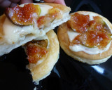 Foto del paso 7 de la receta: Hojaldre con natillas e higos en almíbar