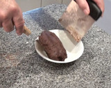 Foto del paso 2 de la receta: Panellets de chocolate, vainilla y coco bañado en chocolate
