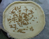 Foto del paso 6 de la receta: Tarta de hojaldre con natillas de chocolate e higos