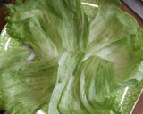 Foto del paso 1 de la receta: Lechuga rellena de salmón y salsa tártara