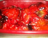 Foto del paso 1 de la receta: Pimientos rojos macerados con aceitunas