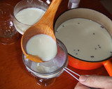 Foto del paso 2 de la receta: Batido al sabor de naranja y pimienta rosa