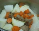 Foto del paso 2 de la receta: Menestra de pavo al curry