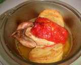 Foto del paso 4 de la receta: Codorniz escondida en pimiento rojo al horno