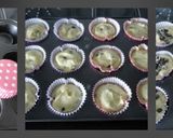 Foto del paso 6 de la receta: Muffins de yogur y perlitas de chocolate