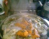 Foto del paso 5 de la receta: Pollo guisado en su caldo