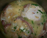 Foto del paso 4 de la receta: Filetes de lomo en salsa de piñones