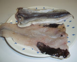 Foto del paso 1 de la receta: Pescadilla rebozada a la pebrella