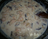 Foto del paso 2 de la receta: Croquetas de gambas y setas al ajillo