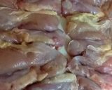 Foto del paso 2 de la receta: Muslos de pollo deshuesado al horno