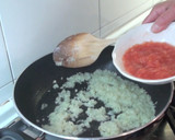 Foto del paso 4 de la receta: Almejas a la marinera con tomate