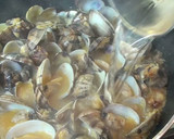 Foto del paso 7 de la receta: Almejas a la marinera con tomate