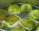 Foto del paso 1 de la receta: Entrante de alcachofas rellenas de revuelto de morcilla