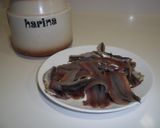 Foto del paso 1 de la receta: Boquerones dorados y salsa brava