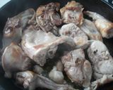 Foto del paso 1 de la receta: Conejo con setas en salsa de almendras