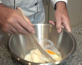Foto del paso 3 de la receta: Pan de molde para hacer canapés