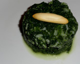 Foto del paso 4 de la receta: Timbal de espinacas con arroz y queso azul